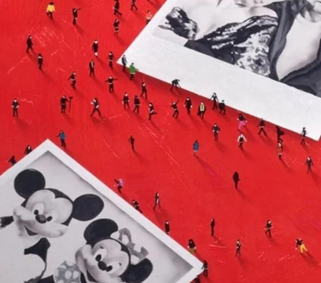 Red Carpet Capture (Detail2)