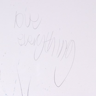 Love Everything (Detail1)