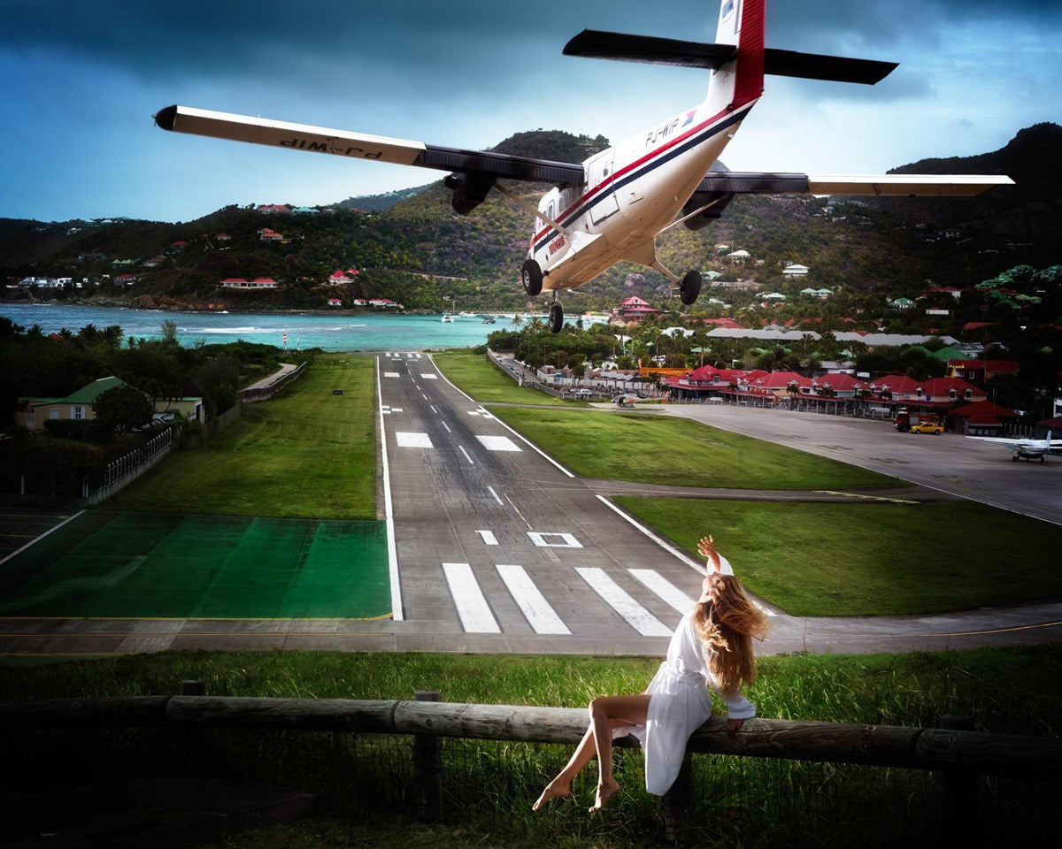 Risky Landing | David Drebin – Clarendon Fine Art