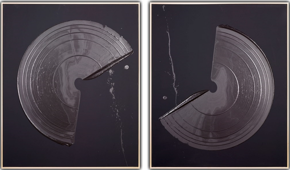 Replay (Diptych 1/2, Black 3.0) (Framed)